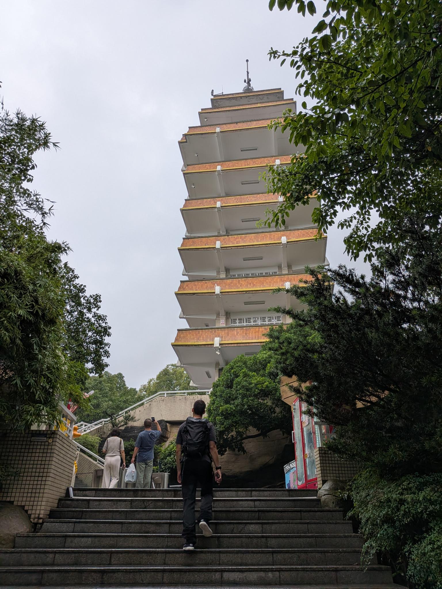 Le Kansheng Tower, la tour d'observation vue de ses escaliers