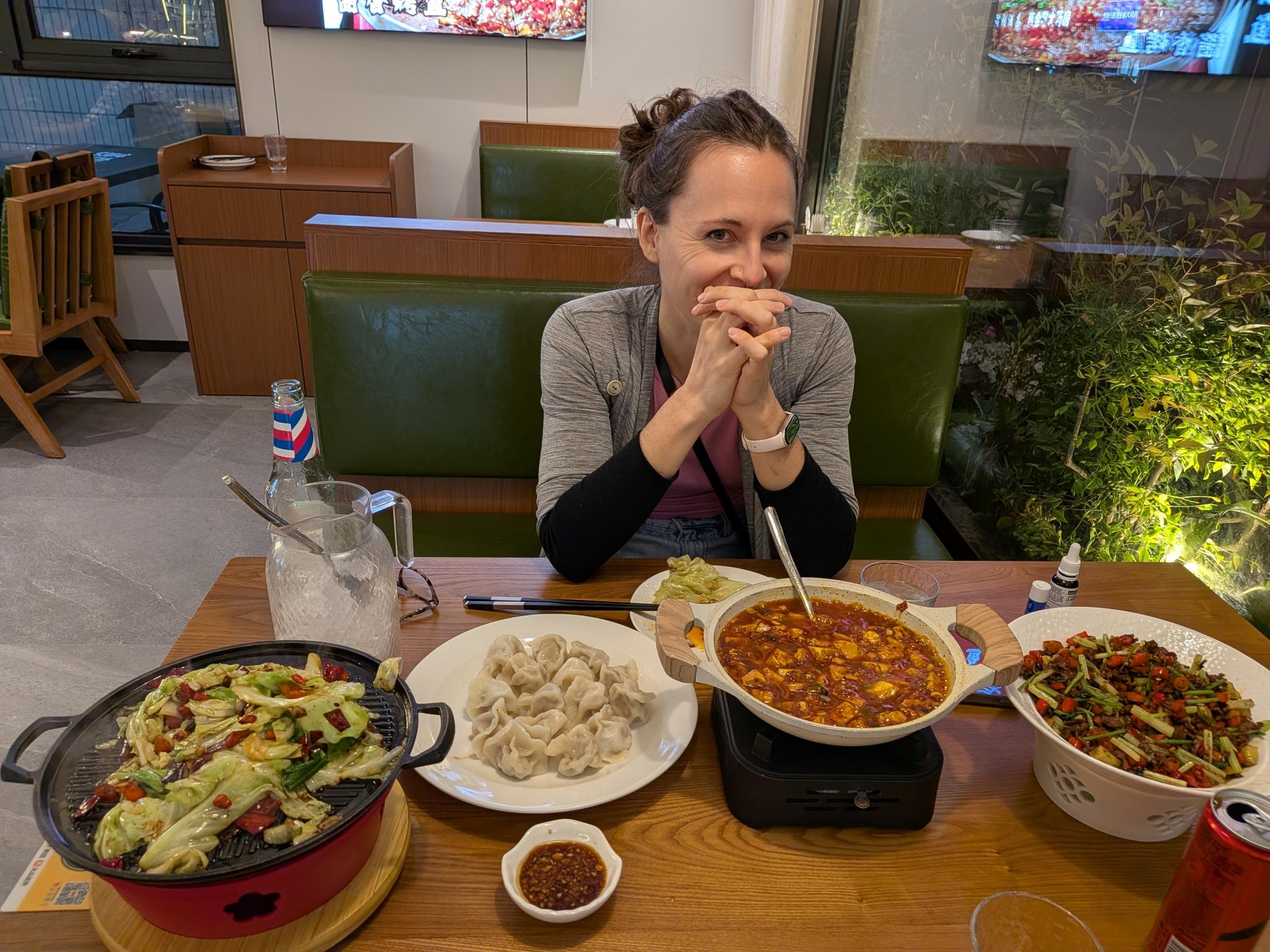 Le repas de Sichuan au Dongpo Home