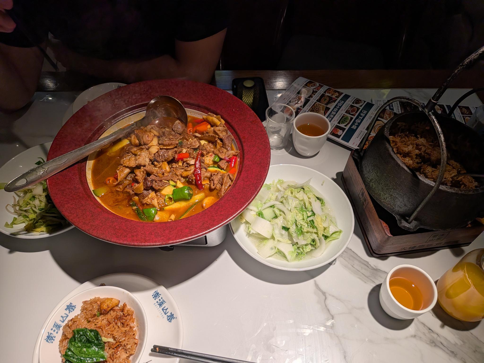 Le bœuf mijoté et le riz, notre table du soir
